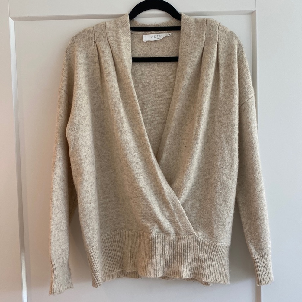 ASTR shirt L